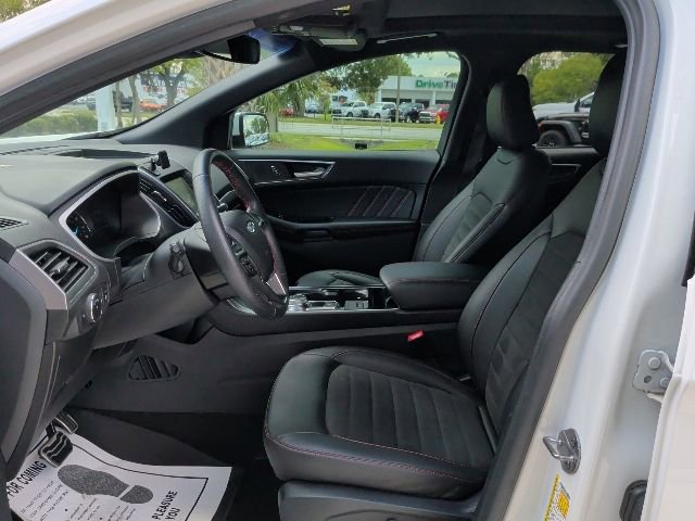 Certified 2020 Ford Edge ST-Line FWD image 13
