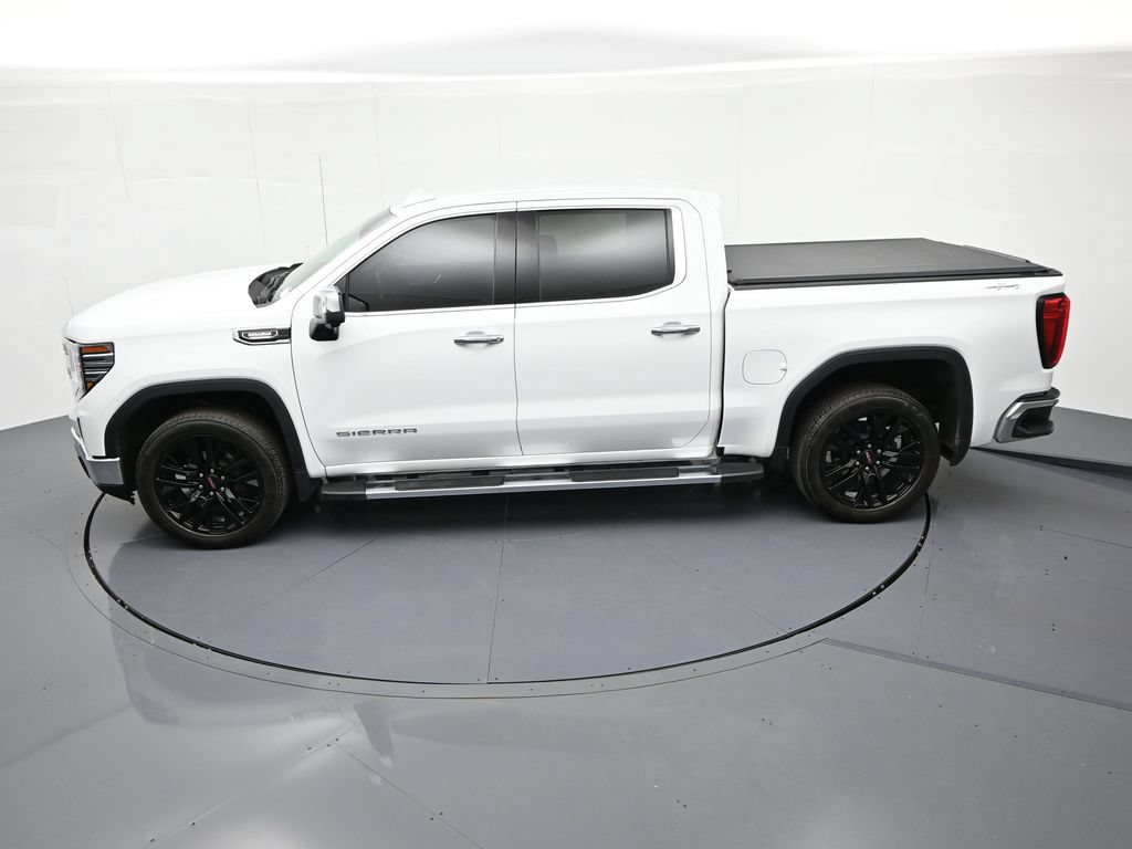 Used 2025 GMC Sierra 1500 SLT w/ SLT Premium Package AWD/4WD image 31