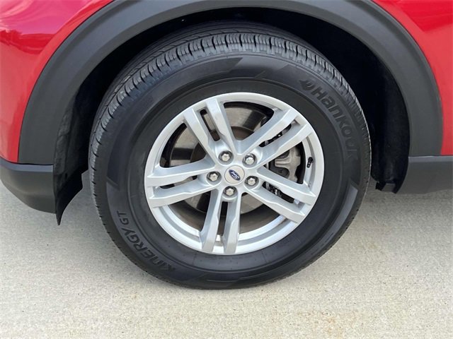 Certified 2023 Ford Explorer XLT w/ Equipment Group 202A image 10