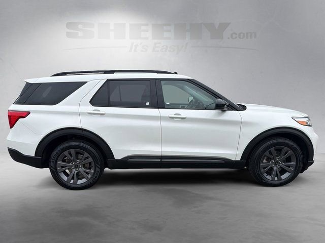 Certified 2023 Ford Explorer XLT w/ Equipment Group 202A AWD/4WD image 10