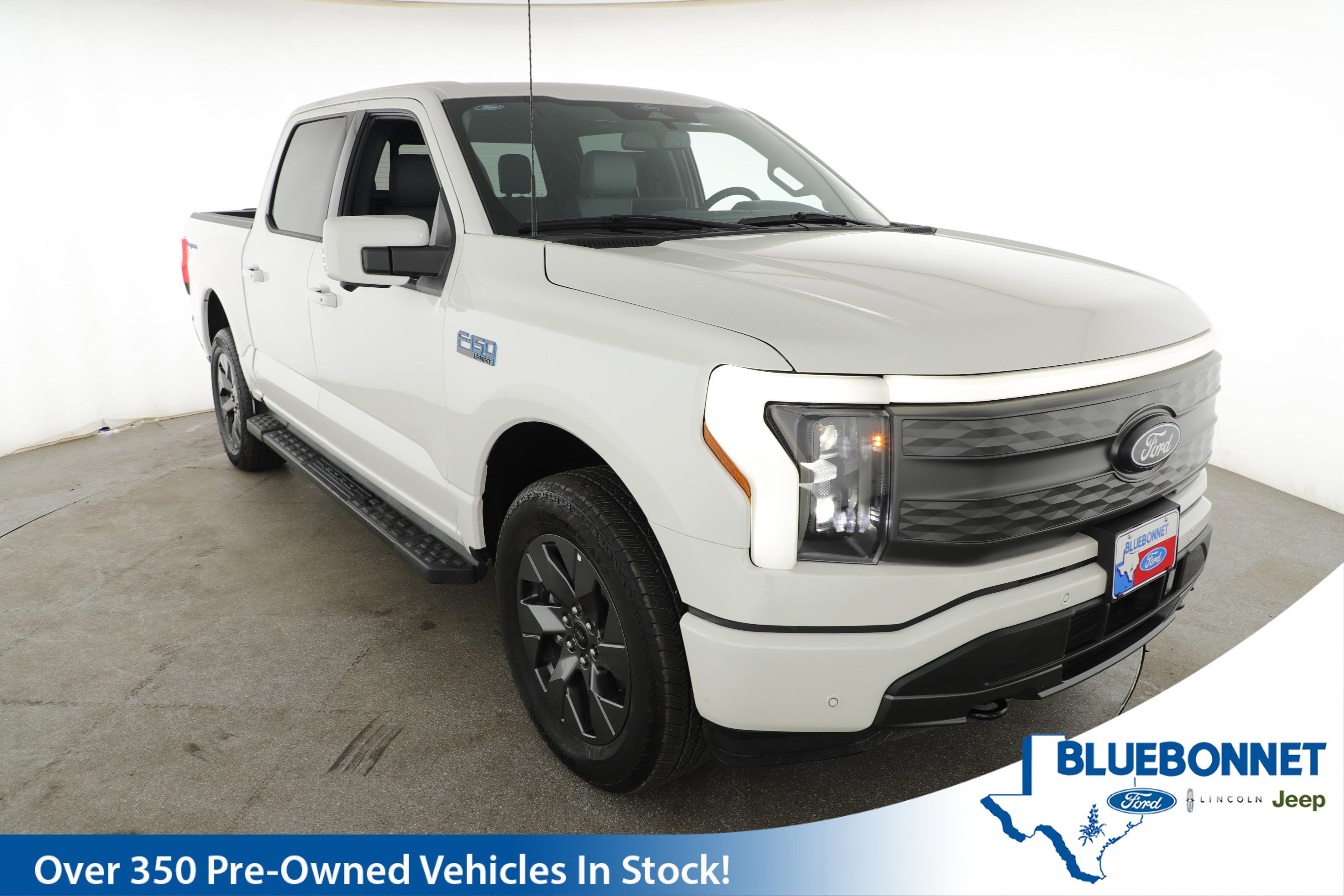 Certified 2025 Ford F150 Lightning Lariat image 2