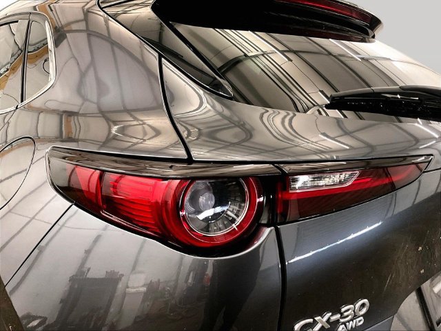 Used 2021 MAZDA CX-30 AWD 2.5 S w/ Premium Package image 28