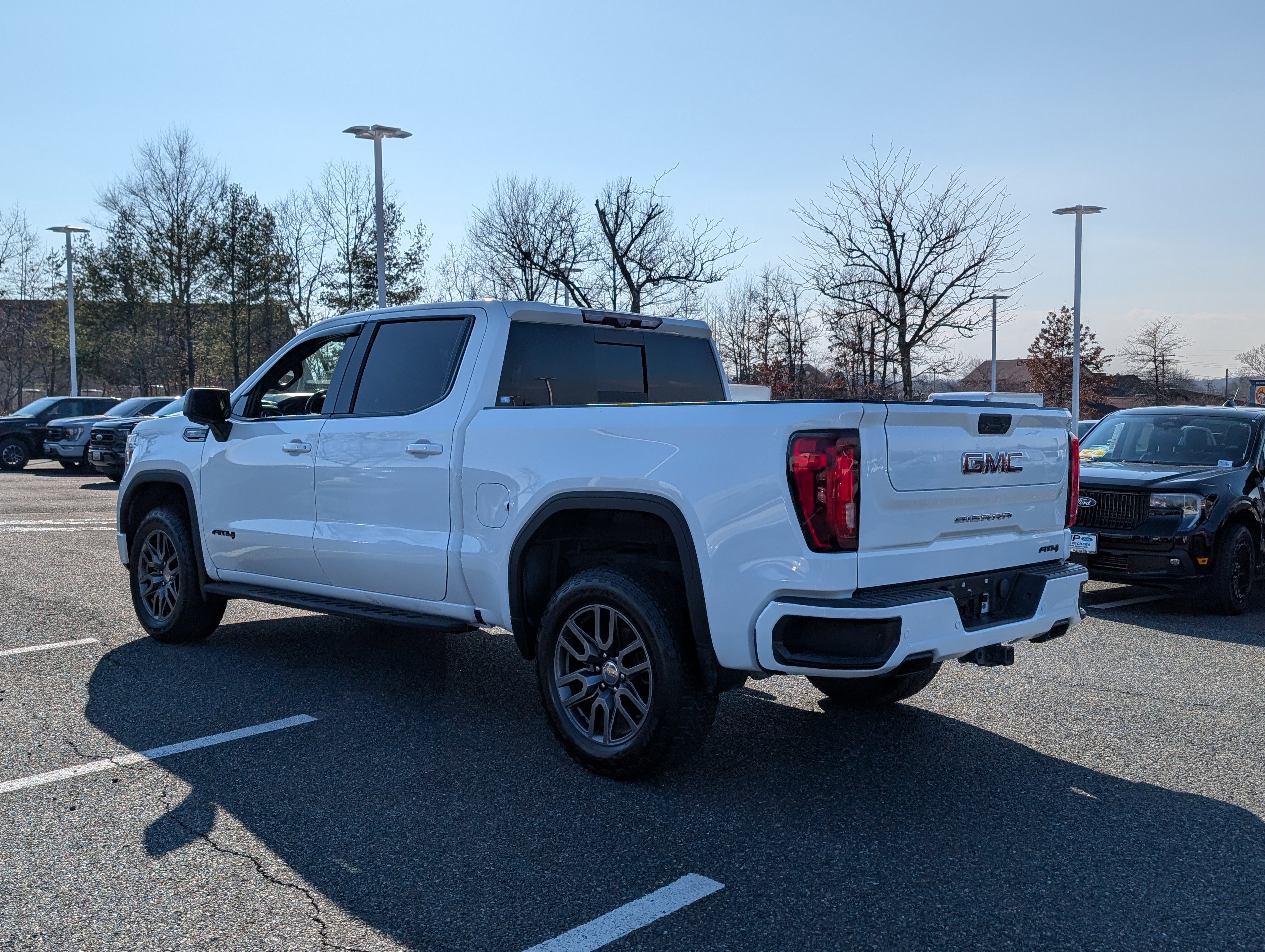Used 2021 GMC Sierra 1500 AT4 w/ AT4 Premium Package image 3