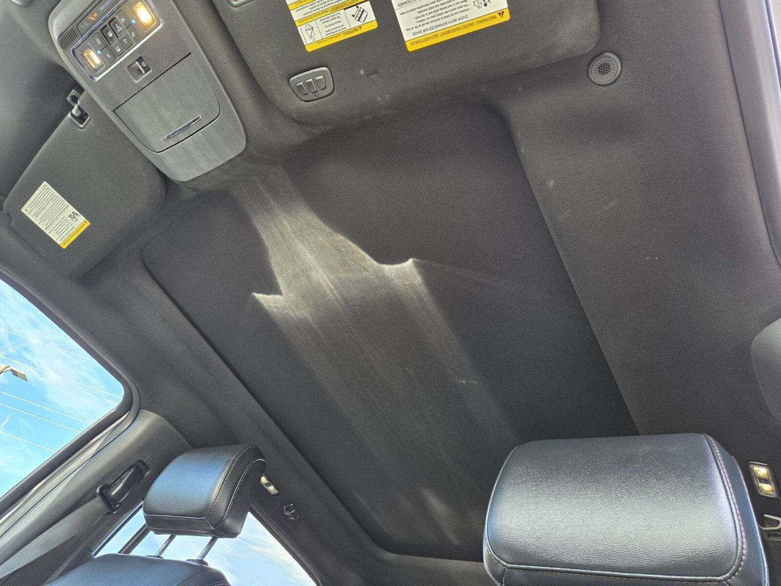 Certified 2024 Ford F150 Lariat w/ FX4 Off-Road Package image 11