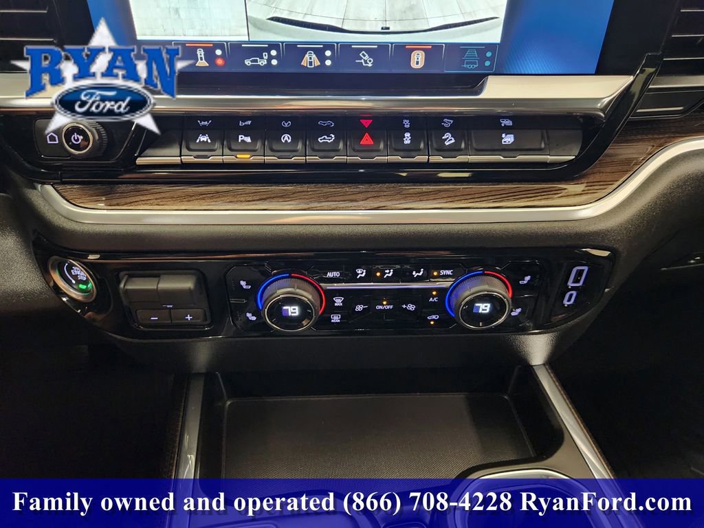 Used 2025 Chevrolet Silverado 1500 RST image 14