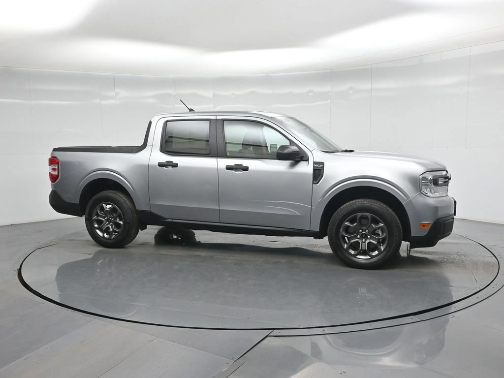 Certified 2024 Ford Maverick XLT image 12