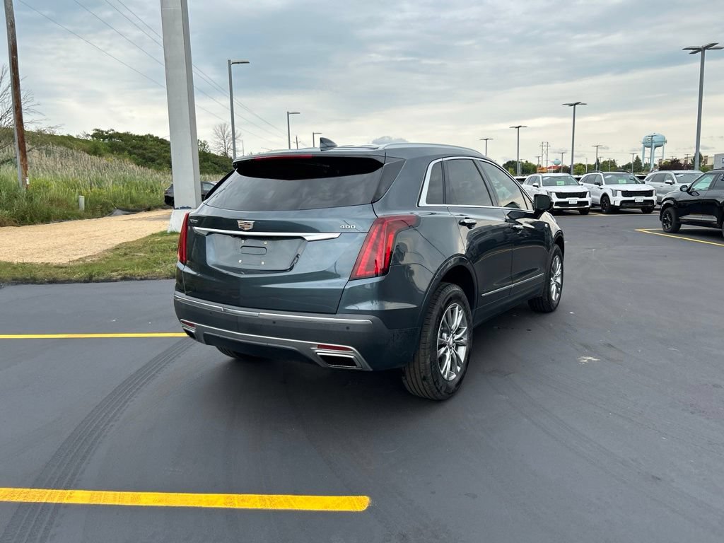 Used 2021 Cadillac XT5 Premium Luxury FWD image 7
