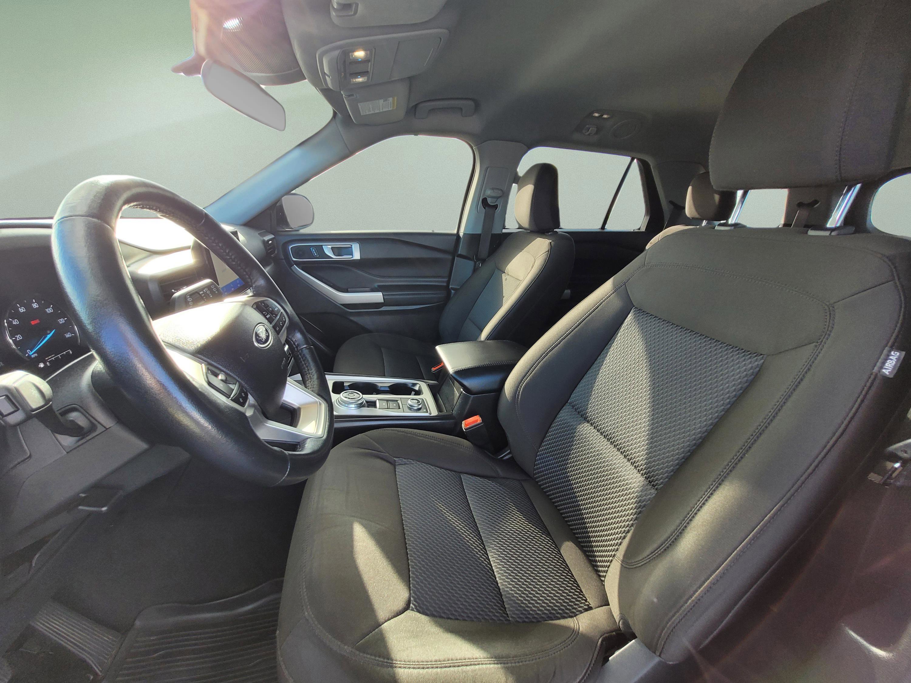 Certified 2023 Ford Explorer XLT AWD/4WD image 29