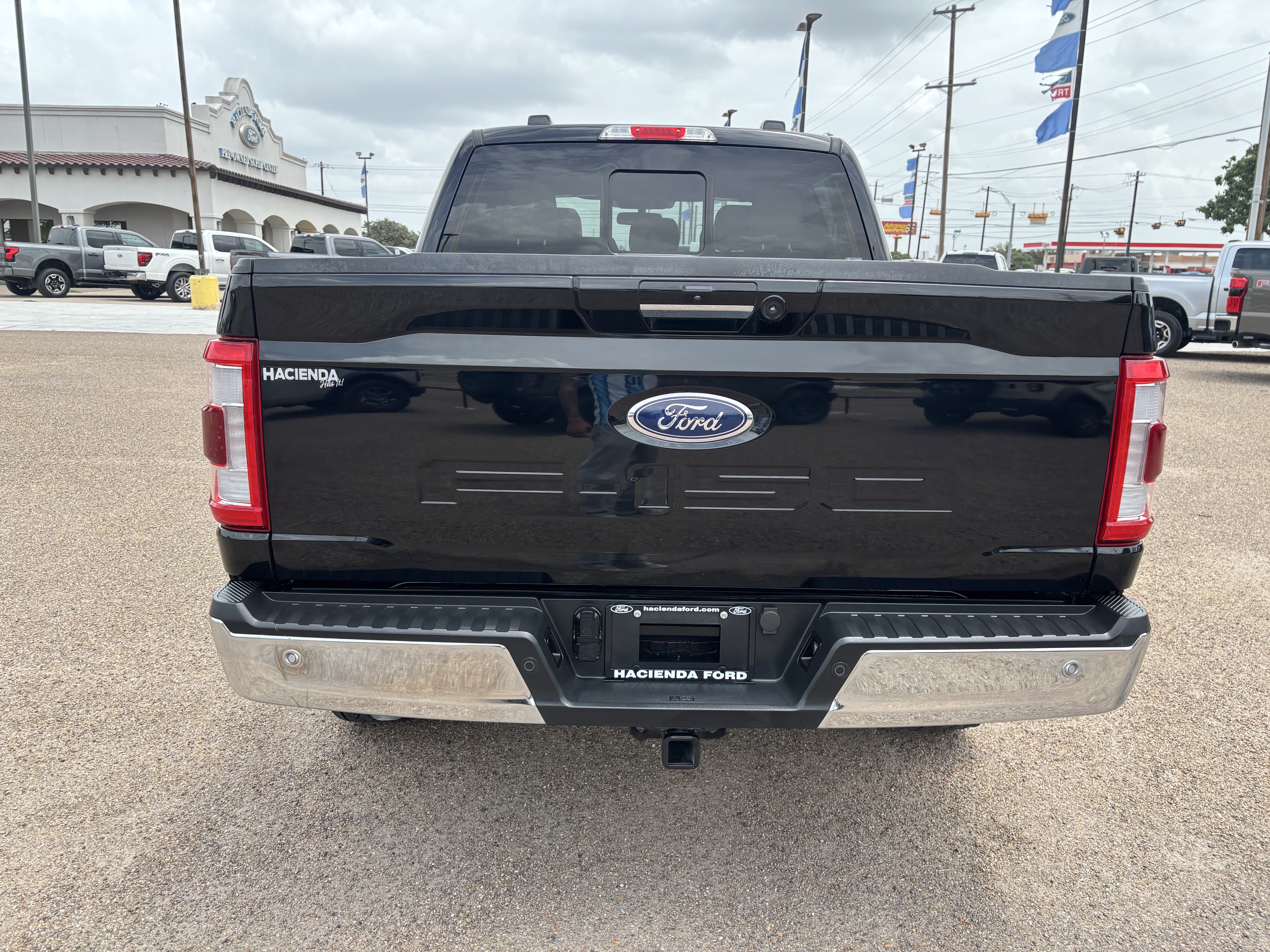 Certified 2023 Ford F150 Lariat w/ Equipment Group 502A High AWD/4WD image 5