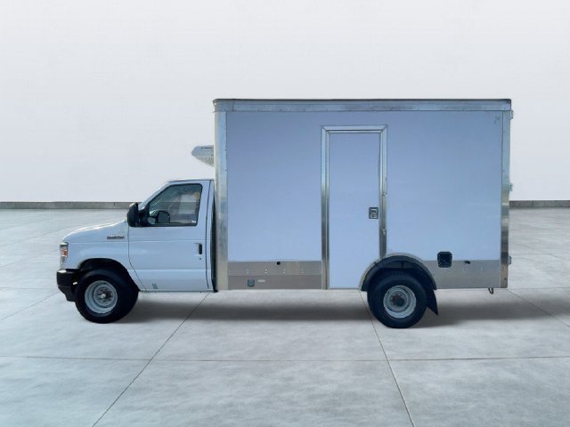 Certified 2024 Ford E-350 and Econoline 350 Super Duty w/ Power Windows & Locks Group RWD image 4