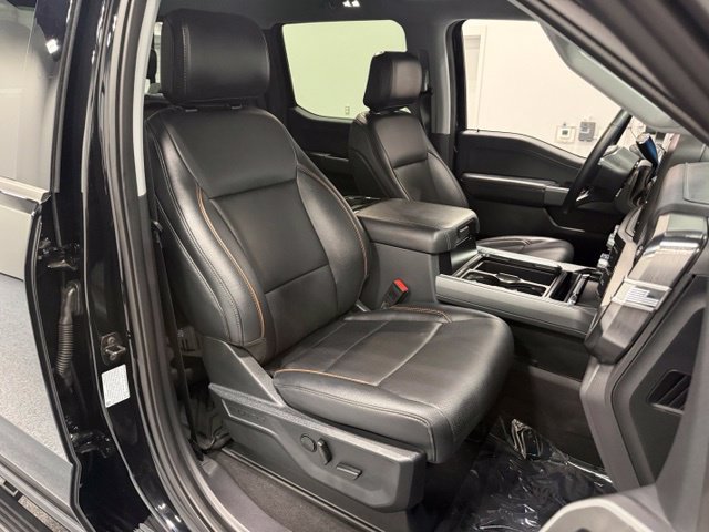 Certified 2025 Ford F250 Lariat w/ Lariat Ultimate Package AWD/4WD image 36