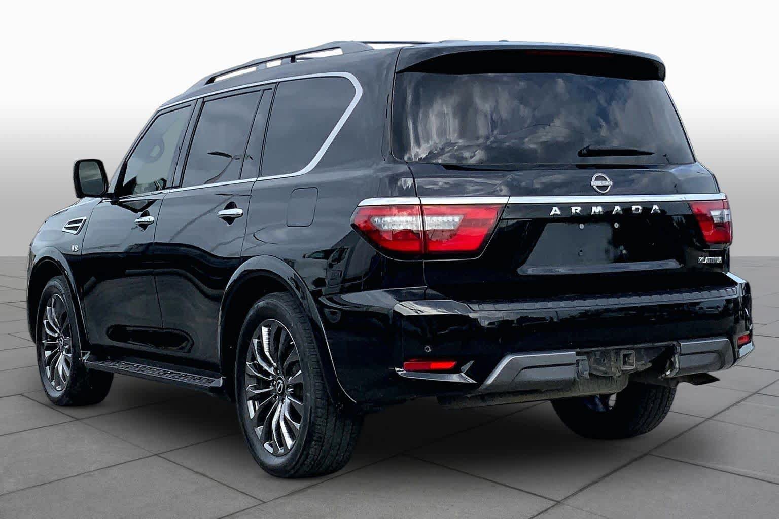 Used 2021 Nissan Armada Platinum w/ Captain's Chairs Package RWD image 12