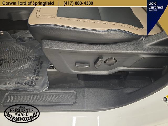 Certified 2024 Ford Bronco Wildtrak AWD/4WD image 39