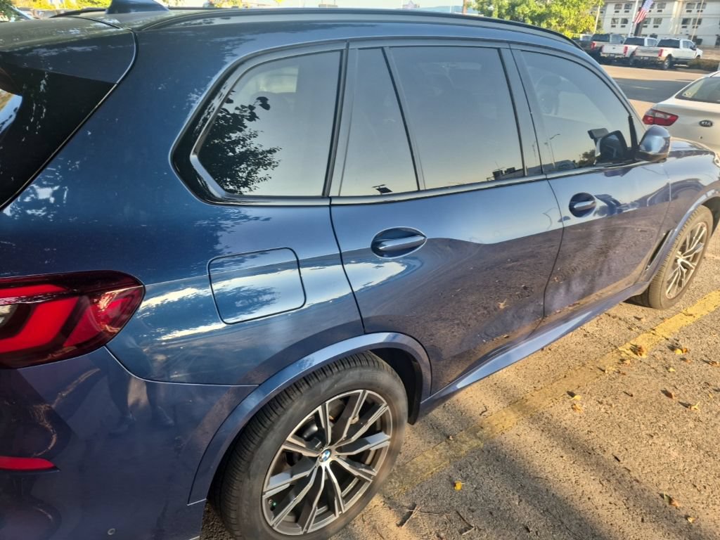 Used 2021 BMW X5 sDrive40i w/ M Sport Package RWD image 16