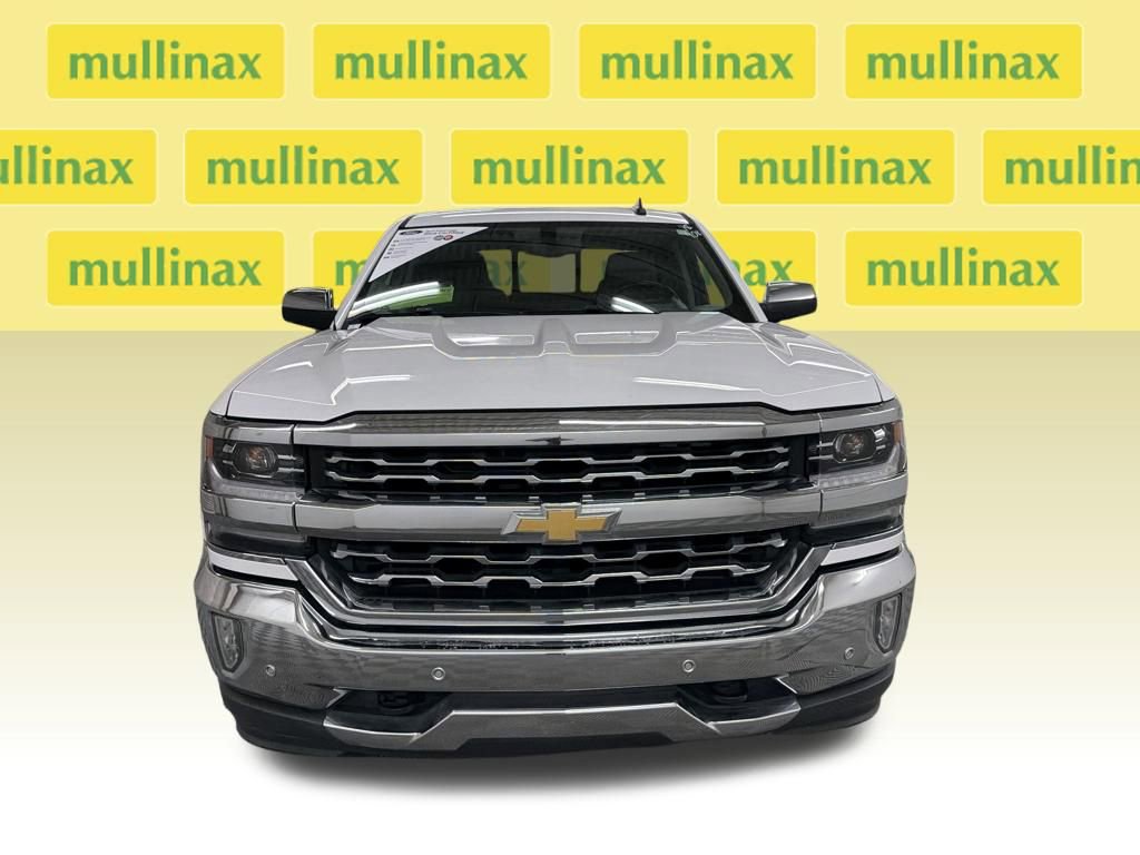 Used 2018 Chevrolet Silverado 1500 LTZ w/ Sport Package image 8