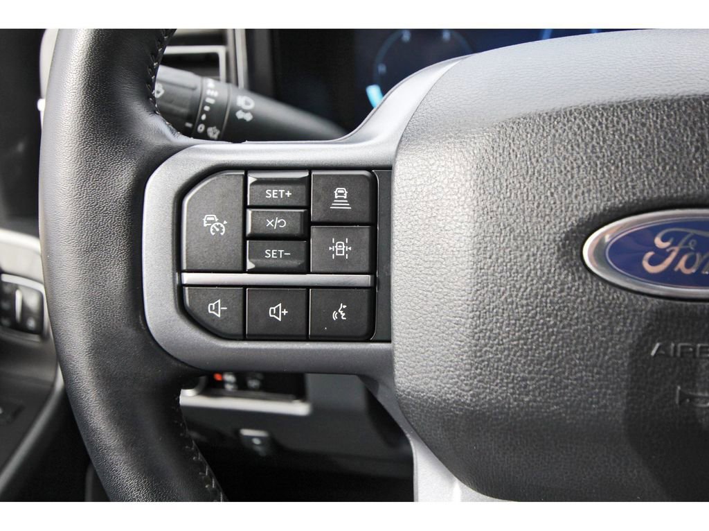 Certified 2024 Ford F250 Lariat w/ Lariat Ultimate Package image 18