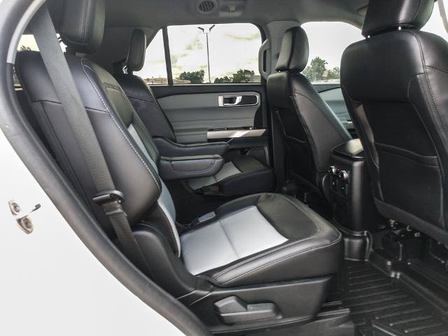 Certified 2023 Ford Explorer XLT w/ Equipment Group 202A RWD image 15