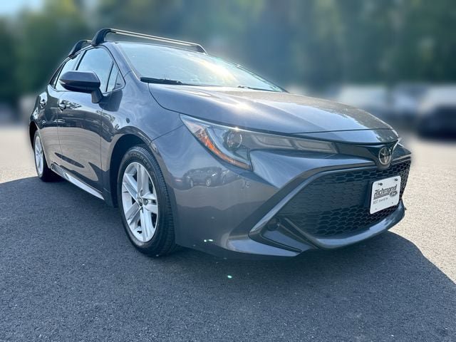 Used 2022 Toyota Corolla SE FWD image 2
