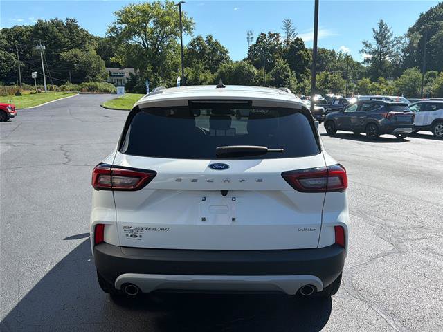 Certified 2023 Ford Escape Platinum w/ Premium Technology Package AWD/4WD image 6
