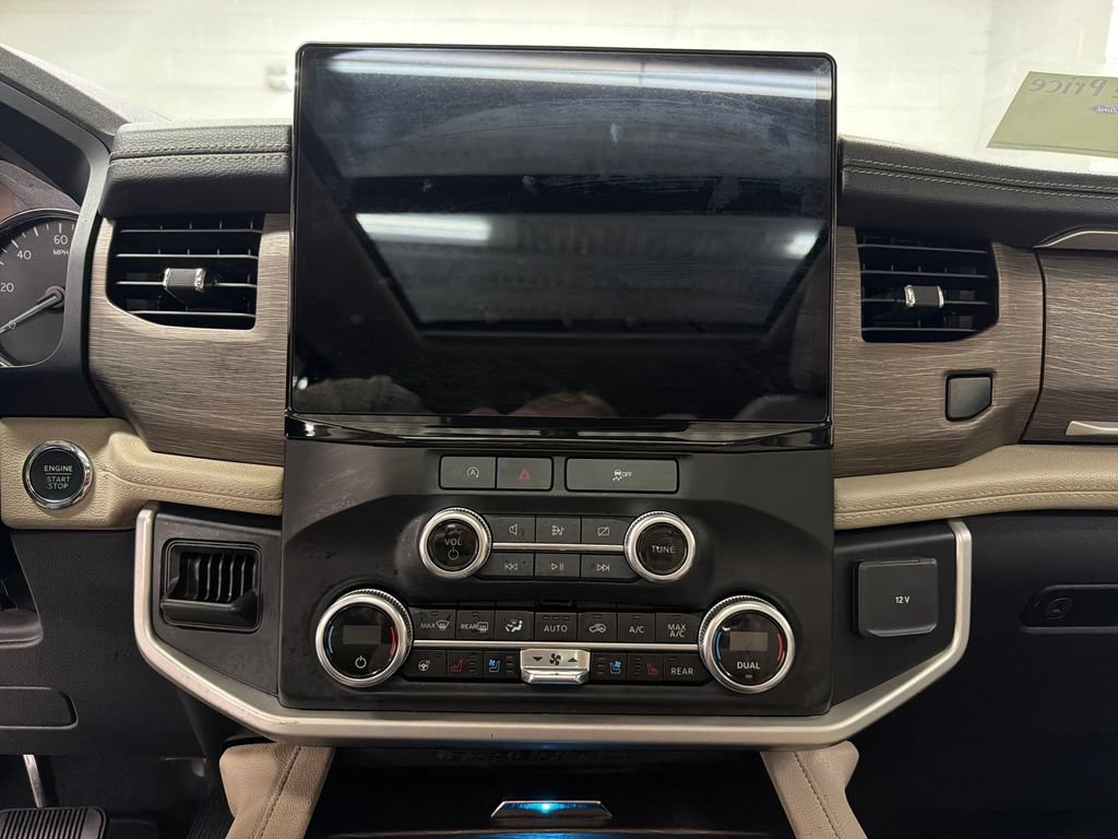 Certified 2024 Ford Expedition Max Limited RWD image 24