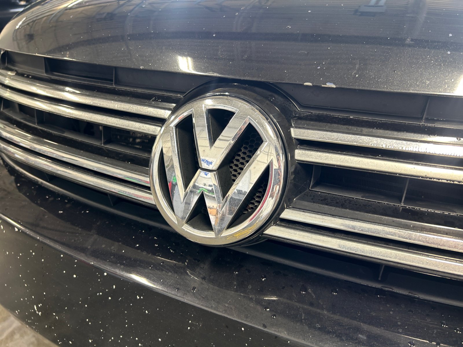 Used 2017 Volkswagen Tiguan S AWD/4WD image 23
