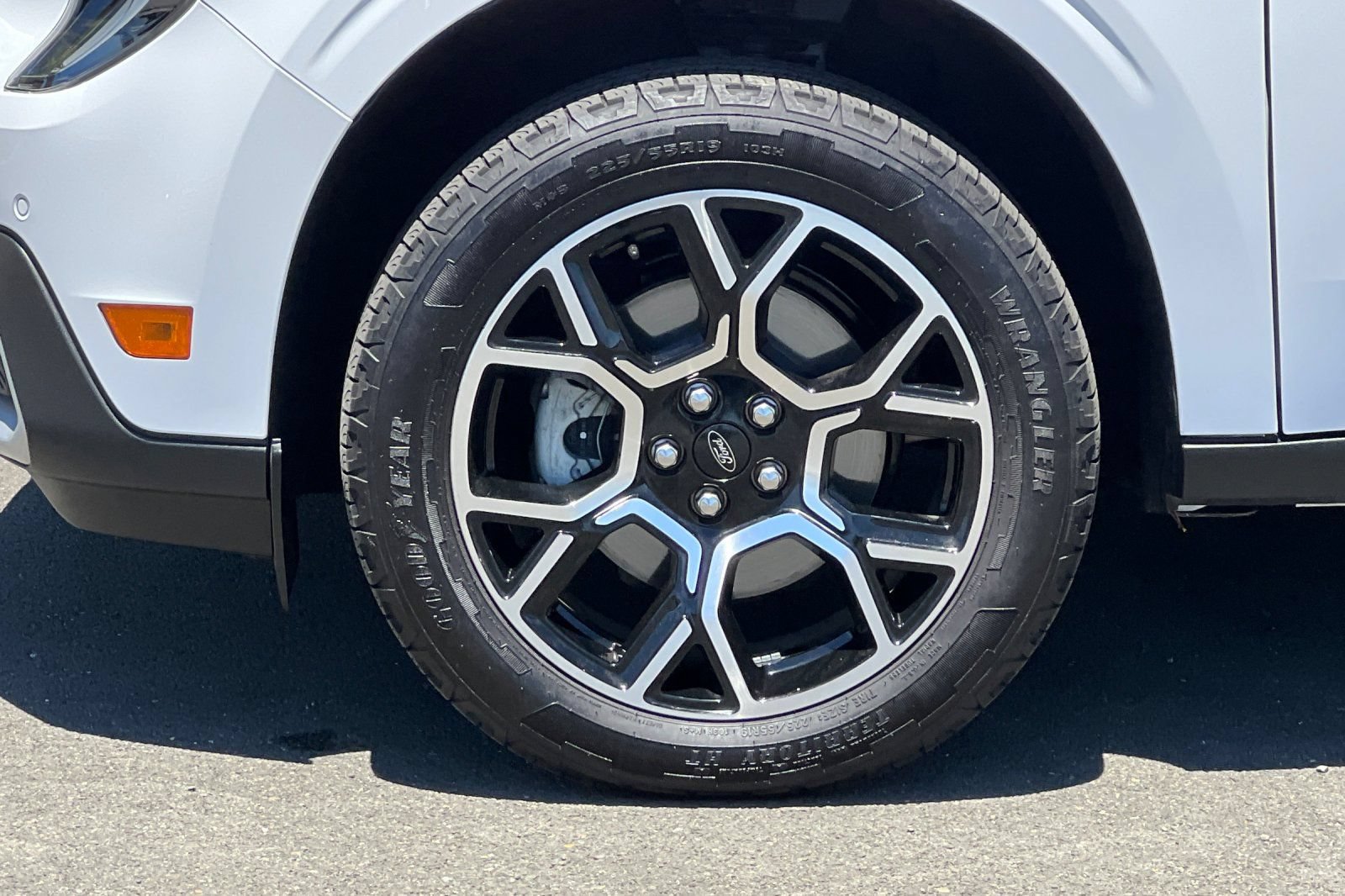 Certified 2025 Ford Maverick Lariat w/ 4K Tow Package AWD/4WD image 25