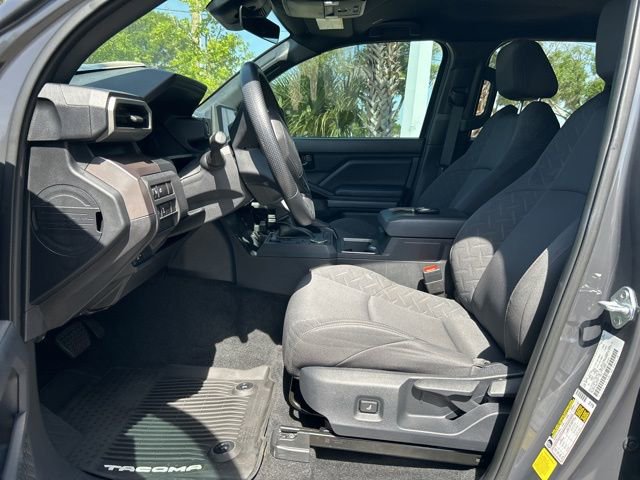 Used 2025 Toyota Tacoma SR5 RWD image 11