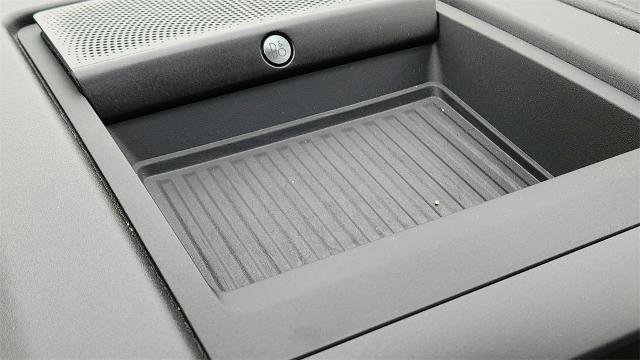 Certified 2019 Ford F150 Raptor w/ Equipment Group 802A Luxury image 29