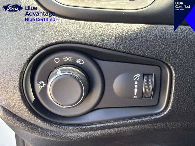Used 2023 Jeep Renegade Latitude AWD/4WD image 26