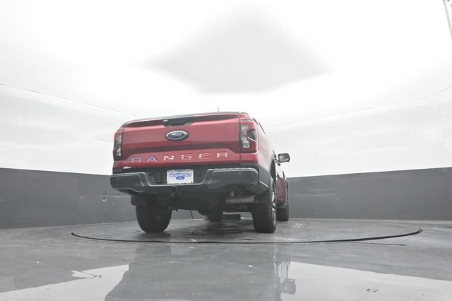 Certified 2025 Ford Ranger Lariat w/ FX4 Off-Road Package AWD/4WD image 39