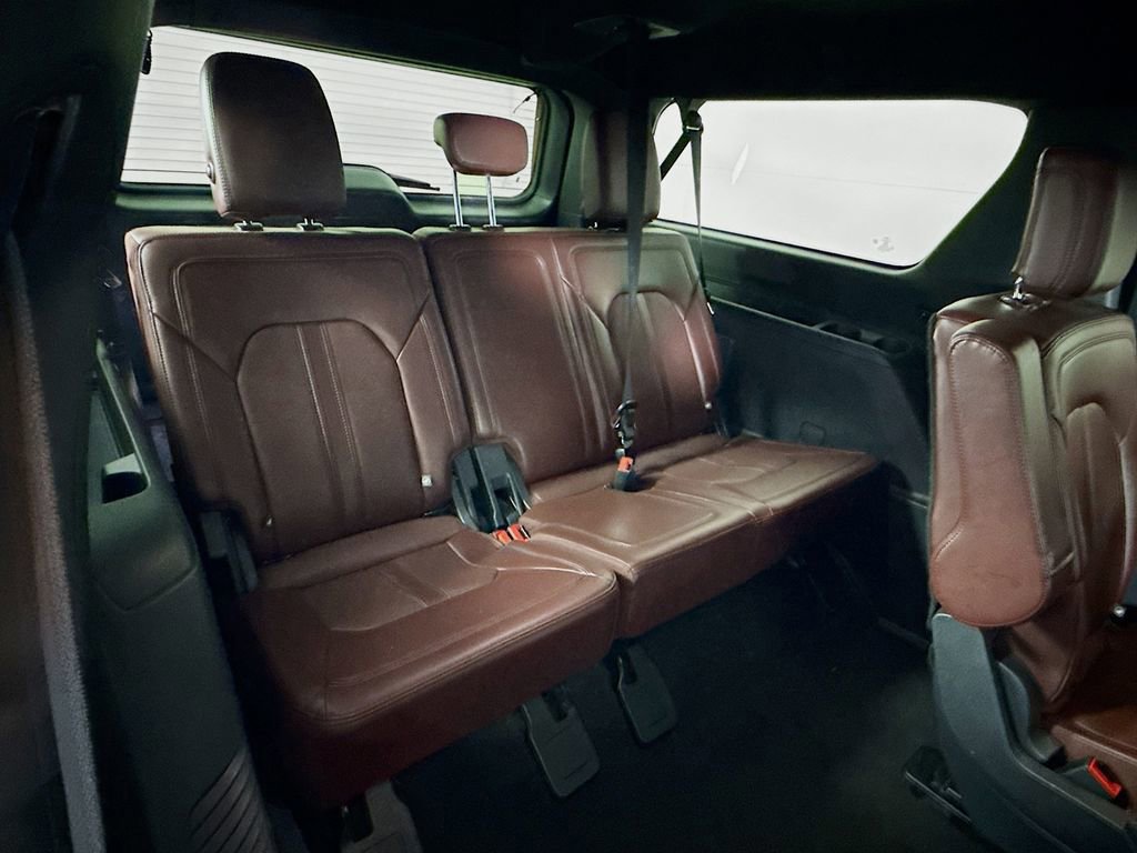 Certified 2024 Ford Expedition Max Limited image 29