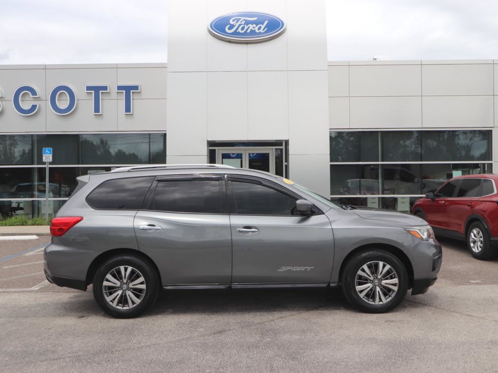 Used 2019 Nissan Pathfinder SV FWD image 18