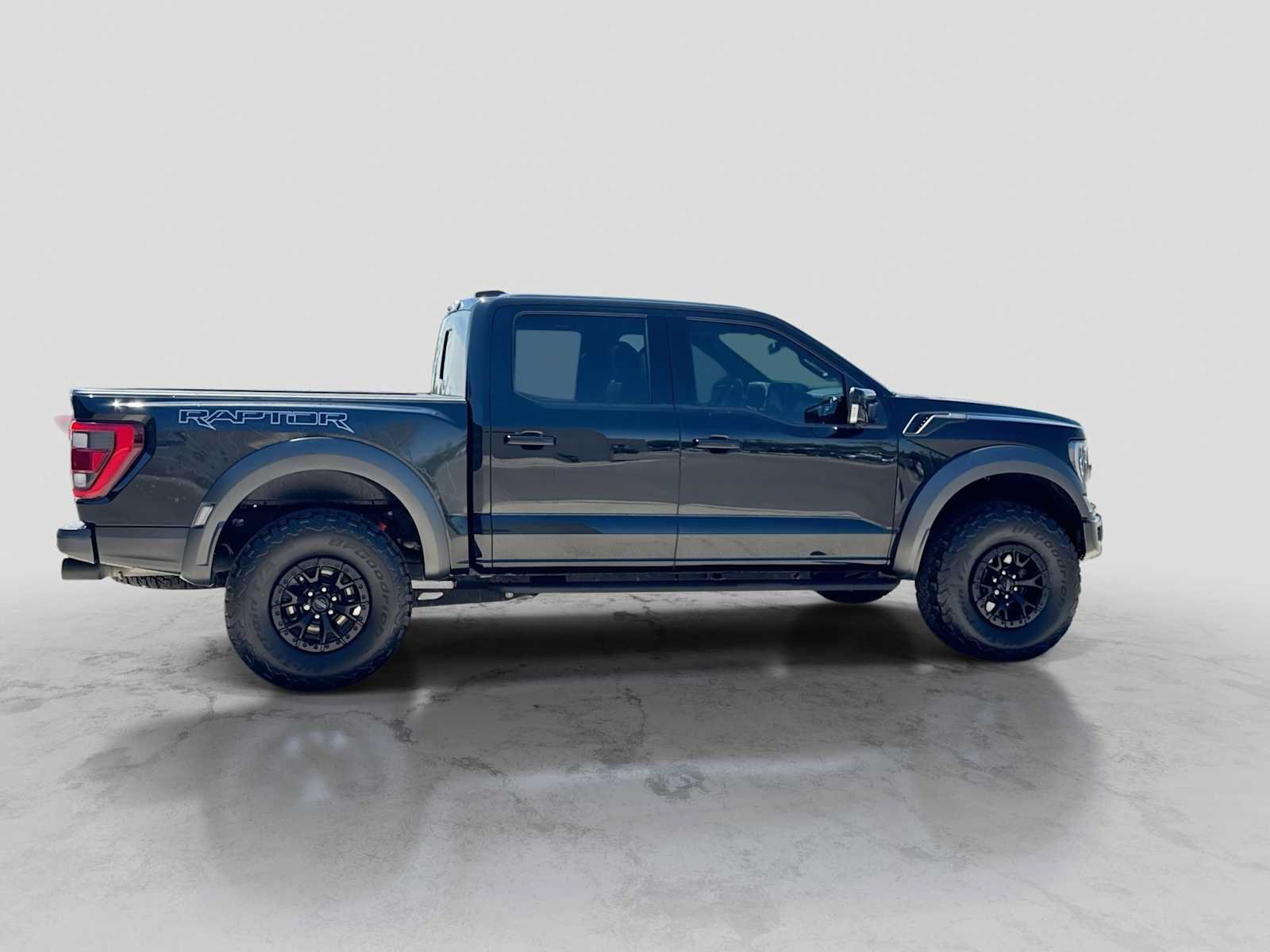 Certified 2023 Ford F150 Raptor w/ Raptor 37 Performance Package AWD/4WD image 7