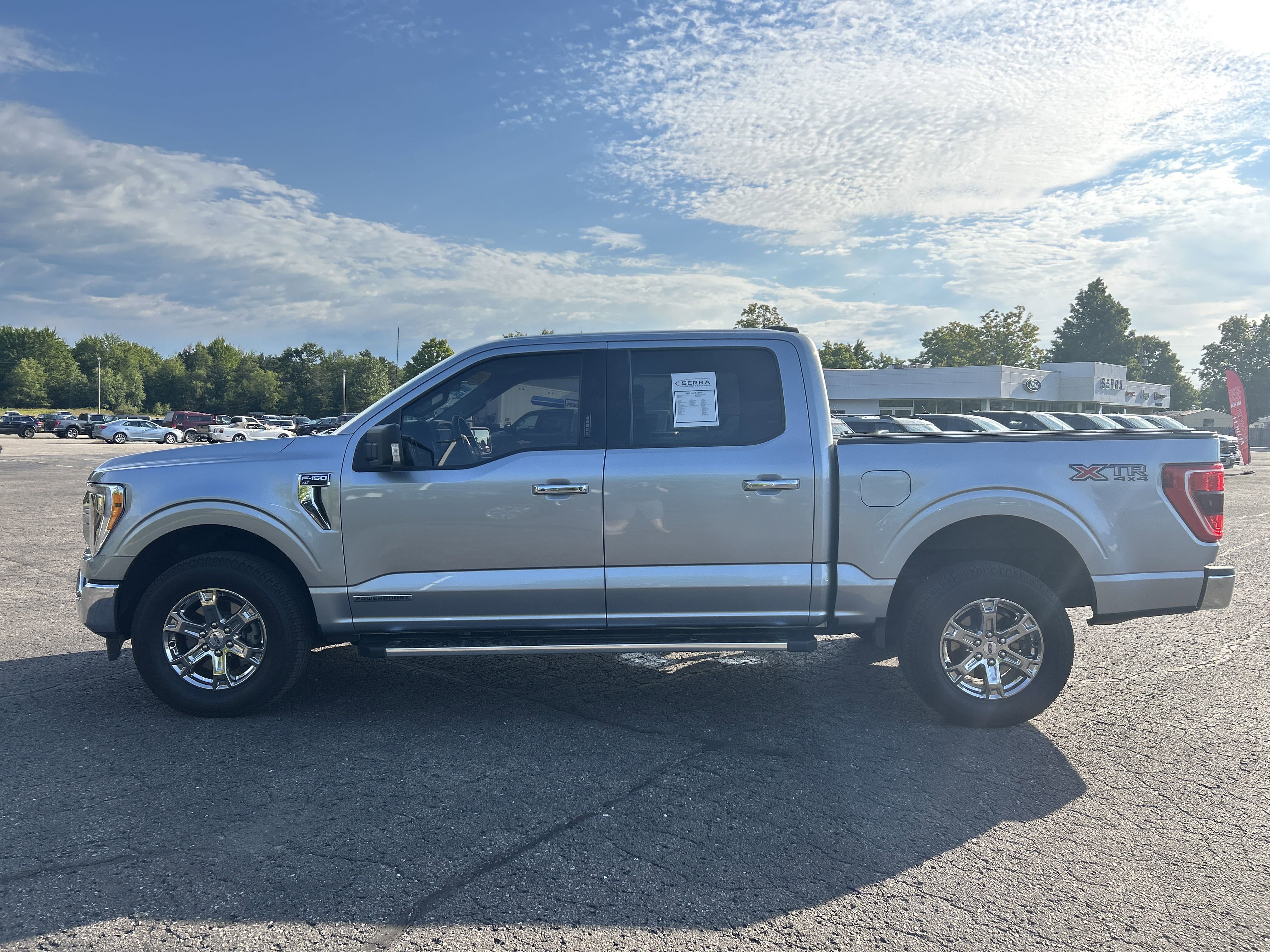 Certified 2022 Ford F150 XLT w/ Equipment Group 302A High image 7