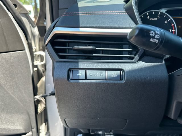 Used 2021 Nissan Altima 2.5 SR w/ SR Premium Package FWD image 25