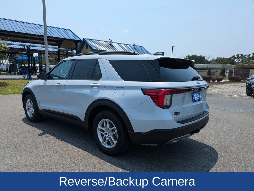 Certified 2026 Ford Explorer Active w/ Active Comfort Package RWD image 6