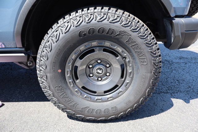 Certified 2025 Ford Bronco Badlands w/ Sasquatch Package AWD/4WD image 55