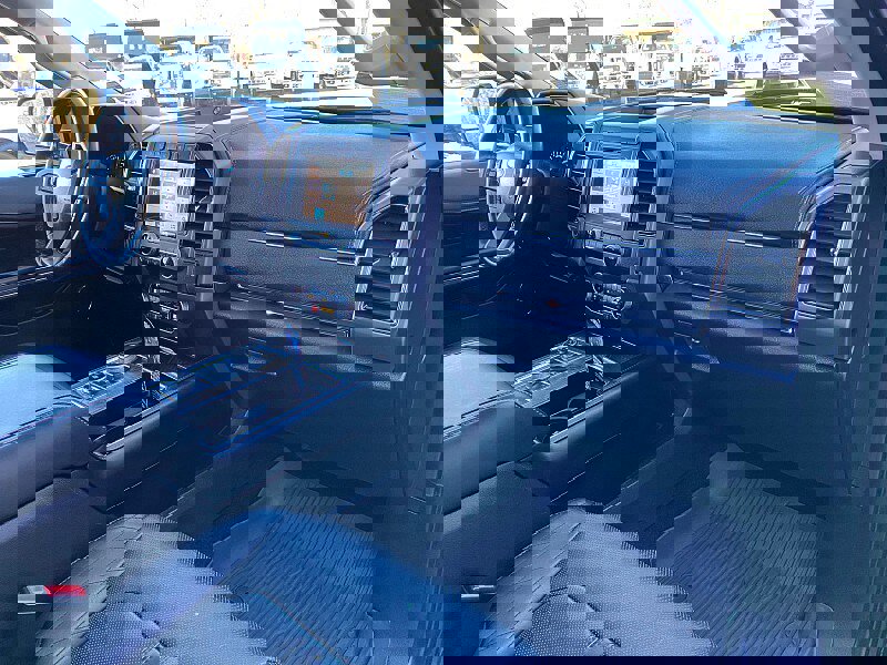 Certified 2019 Ford Expedition Max Platinum image 25