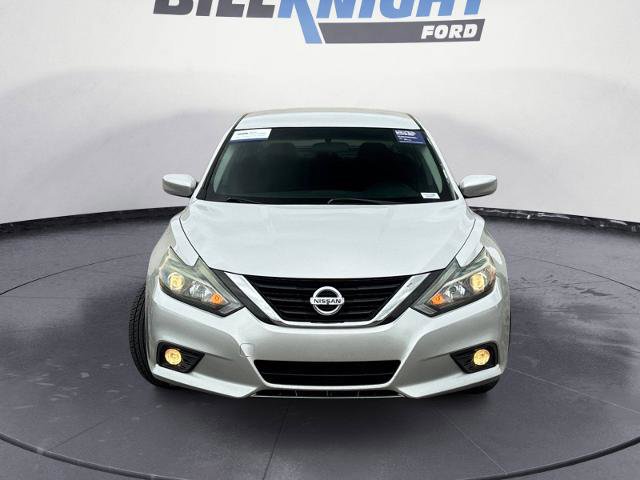 Used 2017 Nissan Altima 2.5 SR FWD image 8