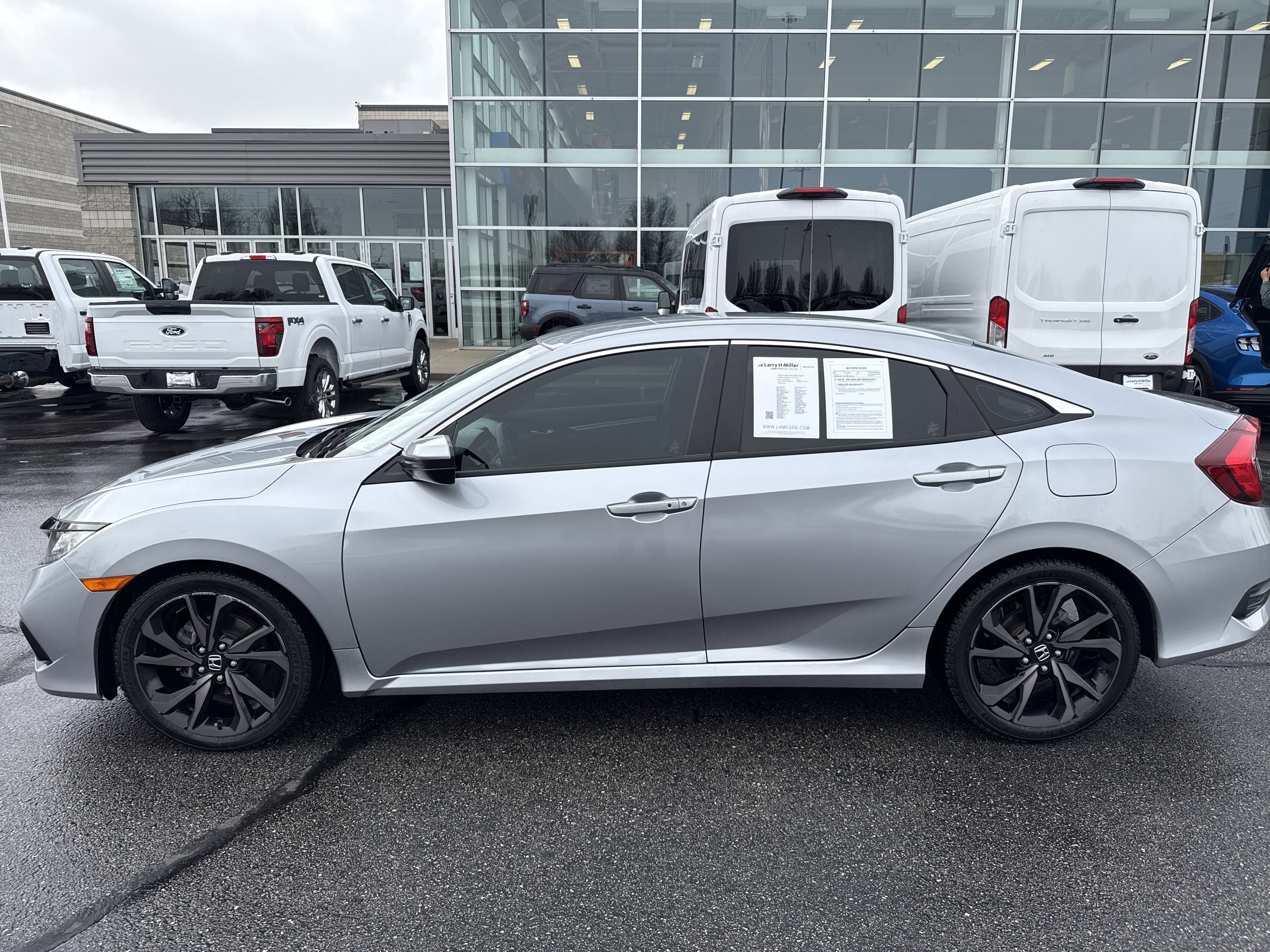 Used 2020 Honda Civic Sport image 4