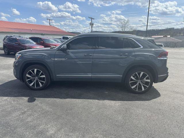 Used 2025 Volkswagen Atlas Cross Sport SEL Premium R-Line AWD/4WD image 6