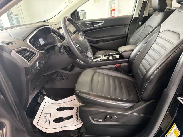 Certified 2018 Ford Edge SEL w/ Equipment Group 201A AWD/4WD image 19