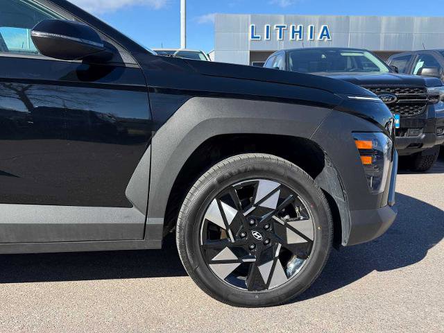 Used 2025 Hyundai Kona SEL image 5