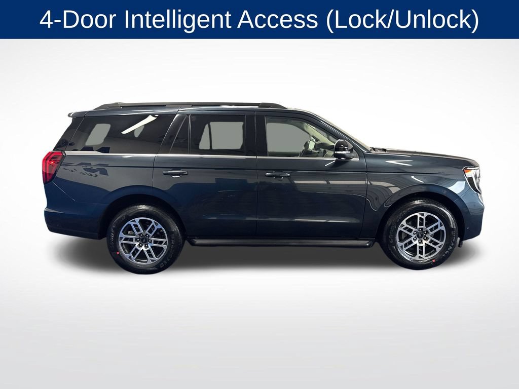 Certified 2025 Ford Expedition Active AWD/4WD image 7