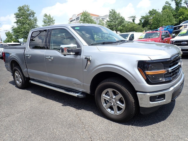 Certified 2025 Ford F150 XLT w/ Equipment Group 302A MID AWD/4WD image 11