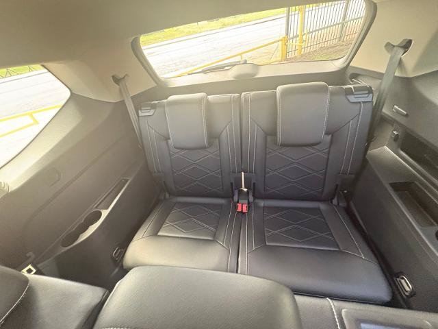 Used 2024 Volkswagen Atlas SE AWD/4WD image 13