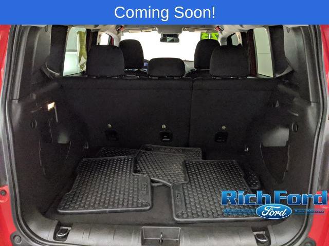 Used 2023 Jeep Renegade Latitude image 24