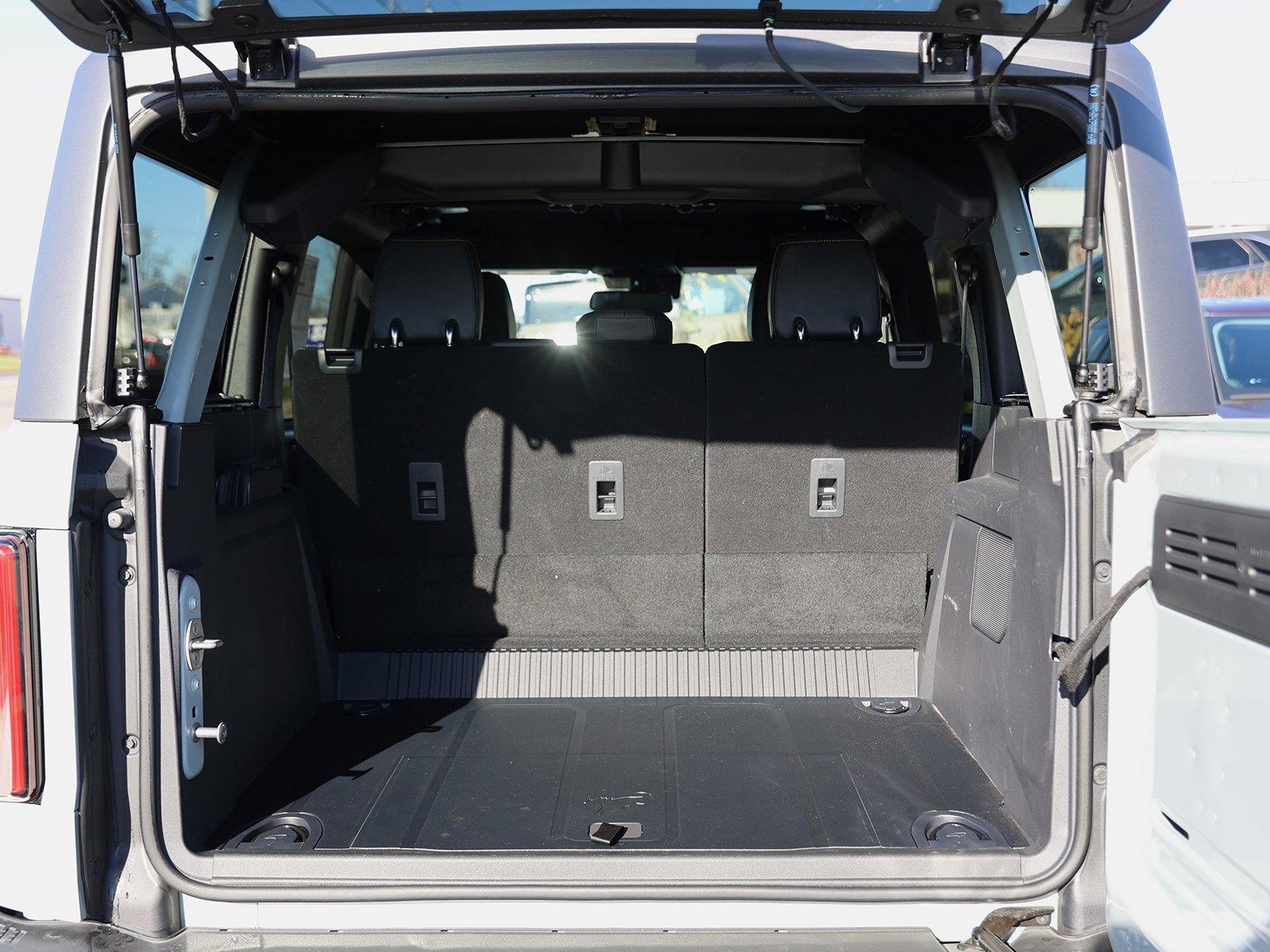 Certified 2024 Ford Bronco Badlands image 13