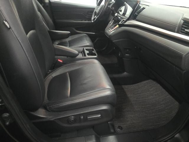 Used 2024 Honda Odyssey EX-L image 3