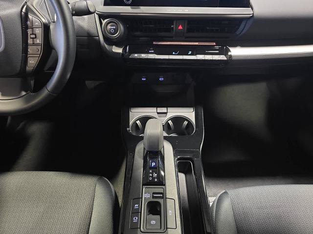 Used 2023 Toyota Prius LE AWD/4WD image 15